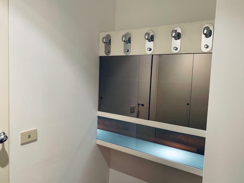 Whouse Luxury Universita' Bologna Bagian luar foto