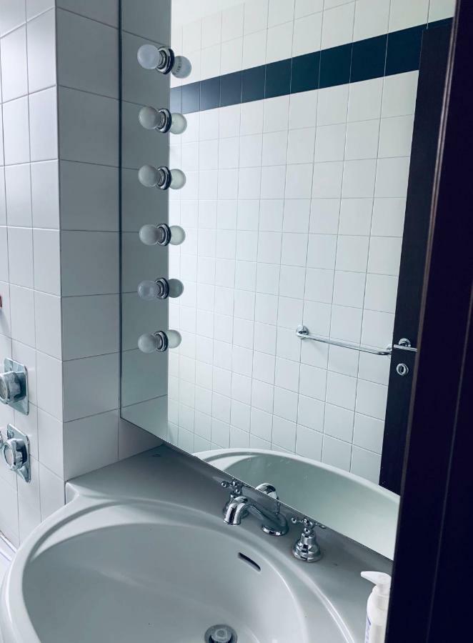 Whouse Luxury Universita' Bologna Bagian luar foto