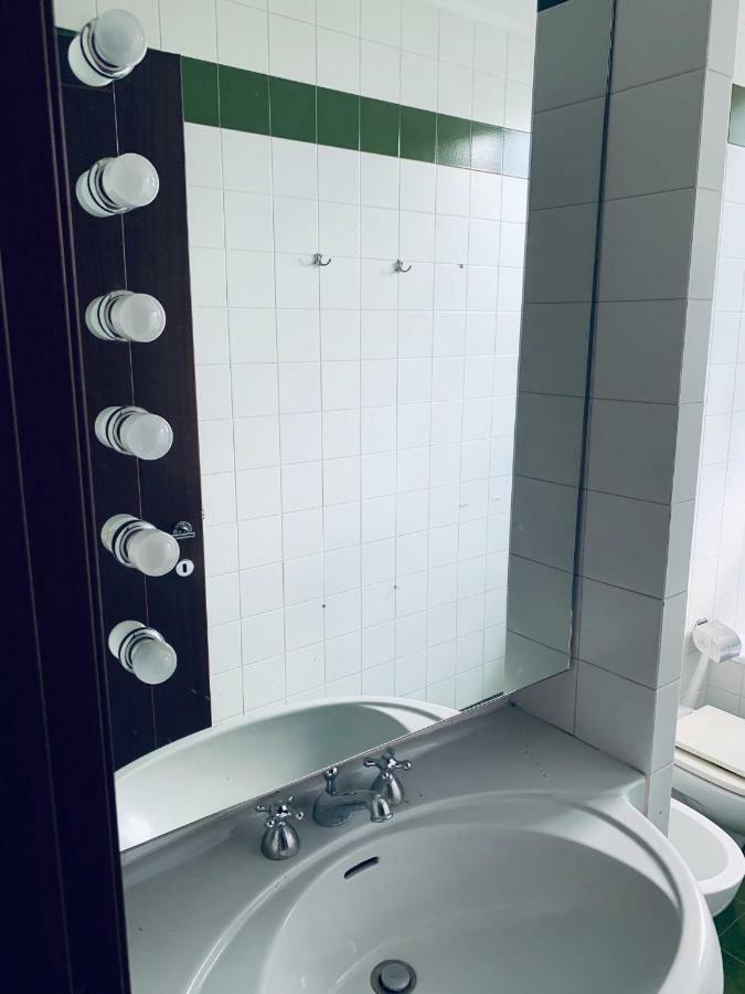 Whouse Luxury Universita' Bologna Bagian luar foto